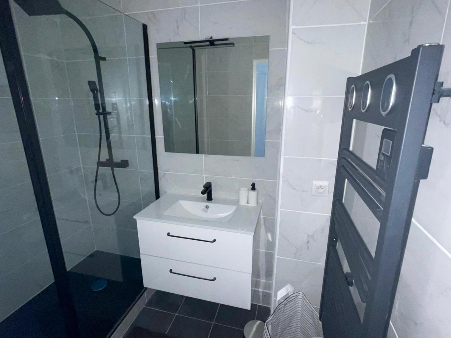 Au Cantini* - Marseille 13006