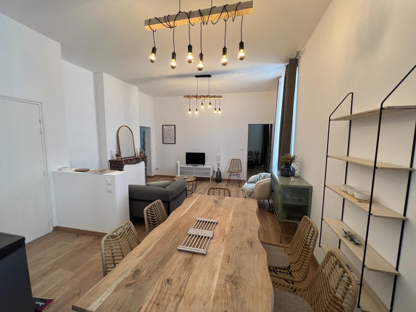 Woody* - Marseille 13001