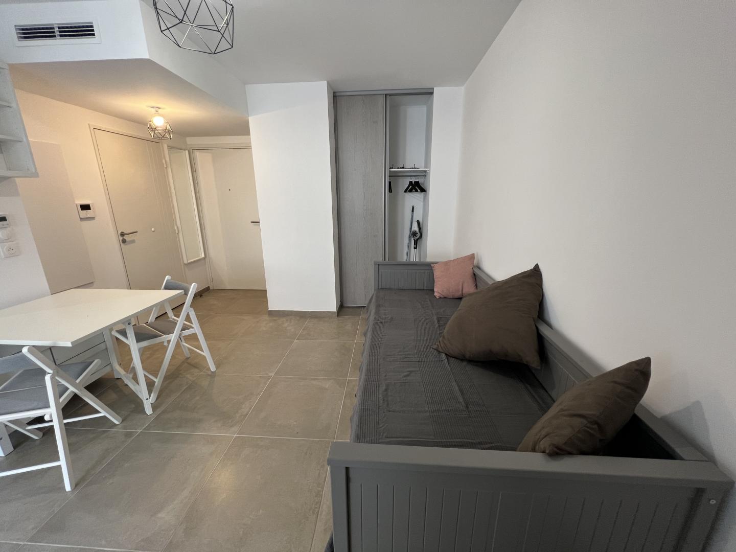 Terrasse Morrucci* - Marseille 13006