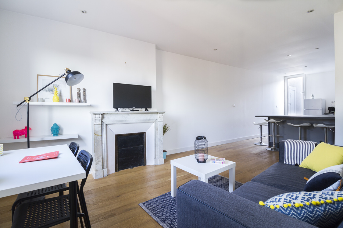 L'ATHENES � - Marseille 13001