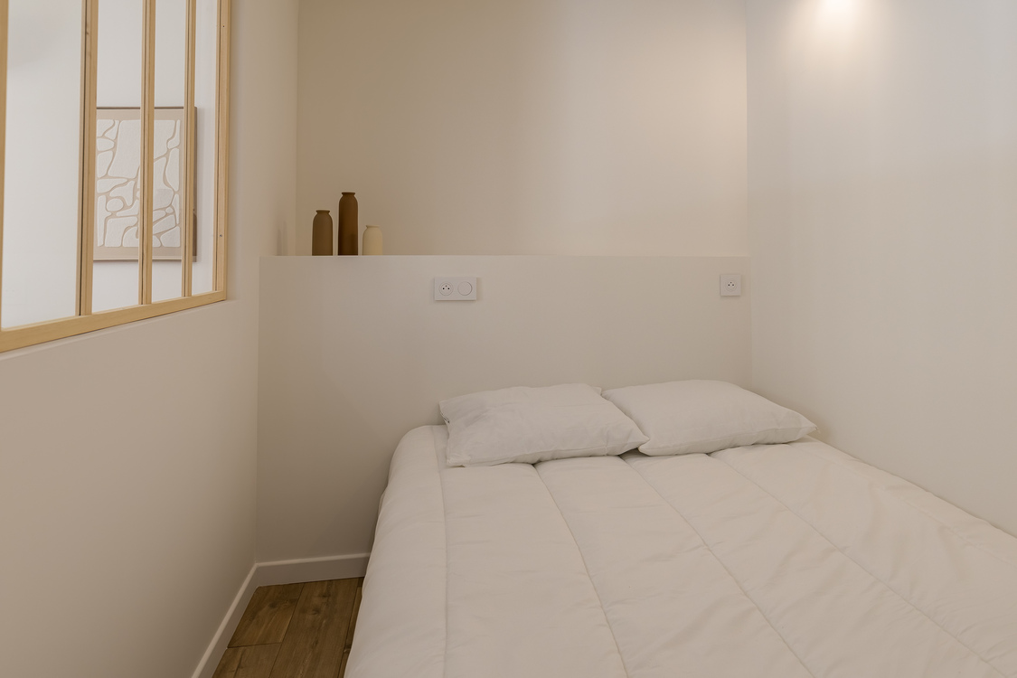 R1 � - MARSEILLE 13001