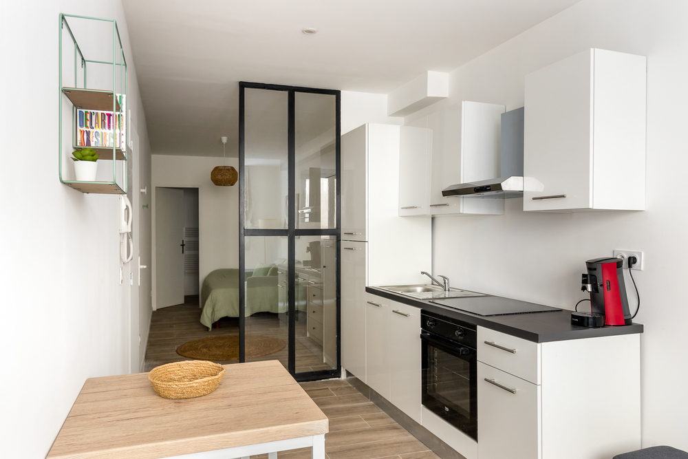 VACON 1* - Marseille 13001