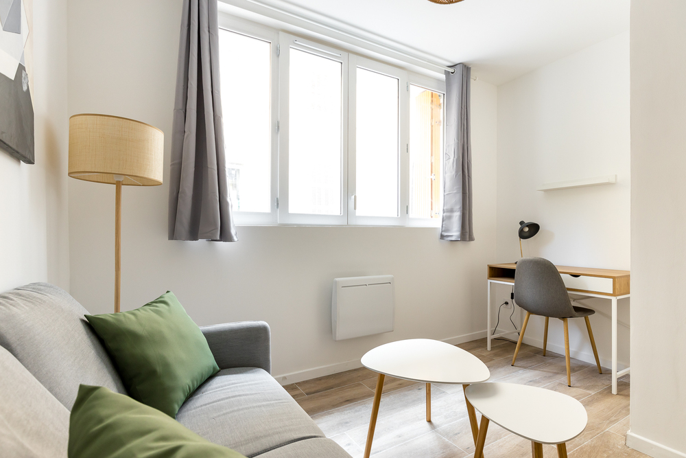 VACON 1* - Marseille 13001