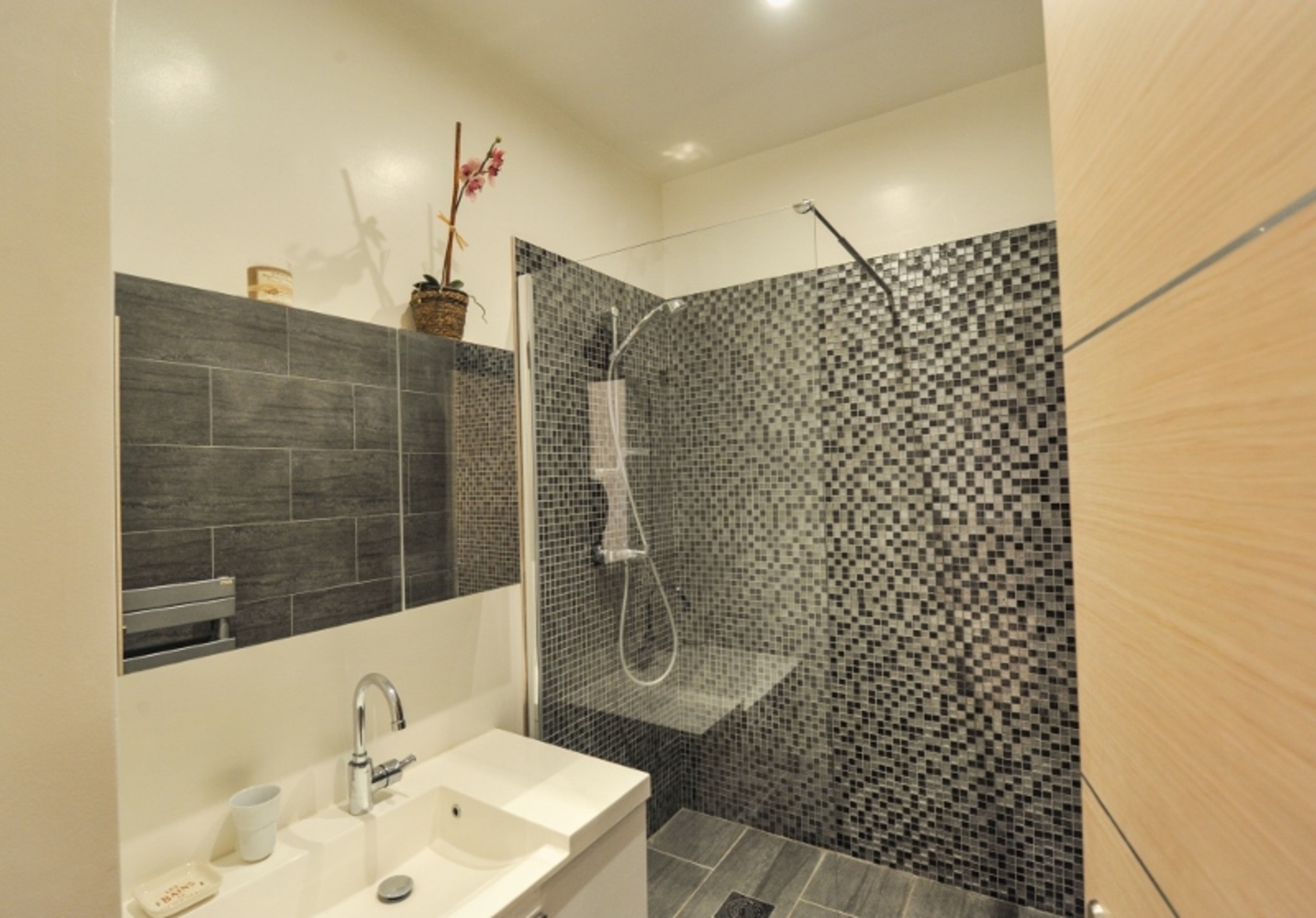 Appartement � Marseille - photo 7