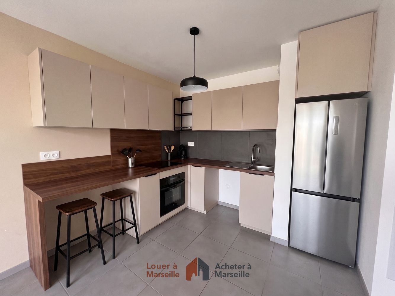 Appartement � Marseille - photo 4
