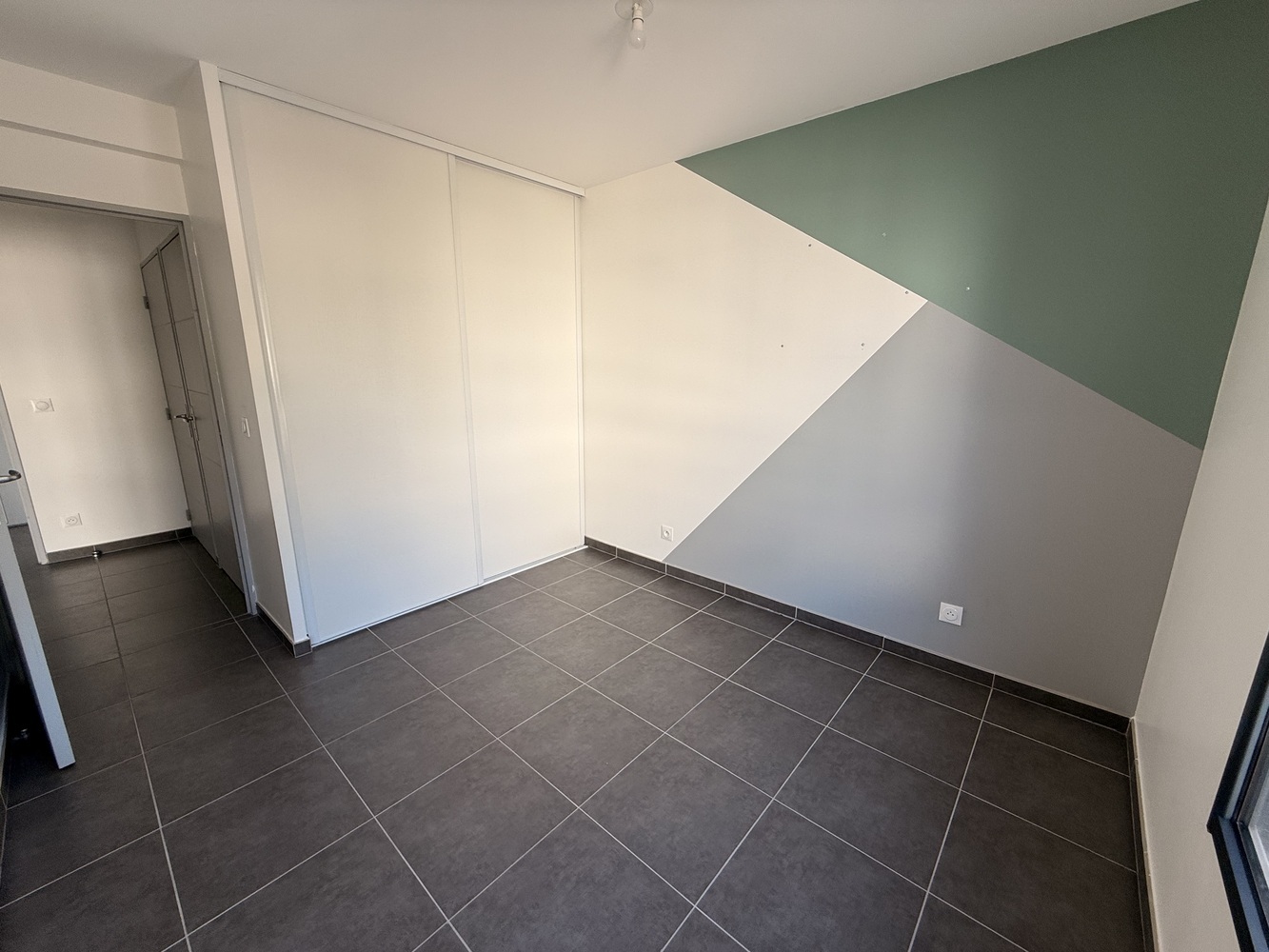 Appartement � Marseille 10�me - photo 8